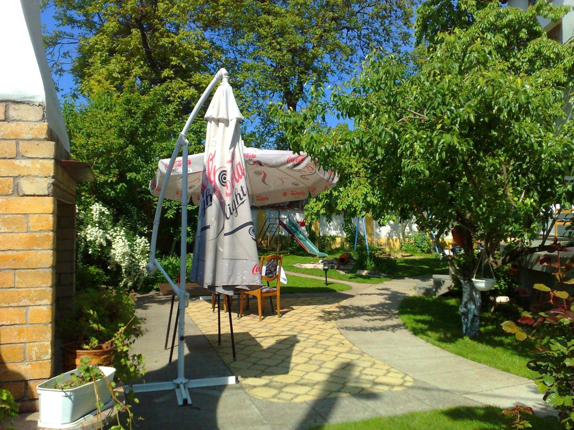 Family Hotel Sonata Samokov Exterior foto