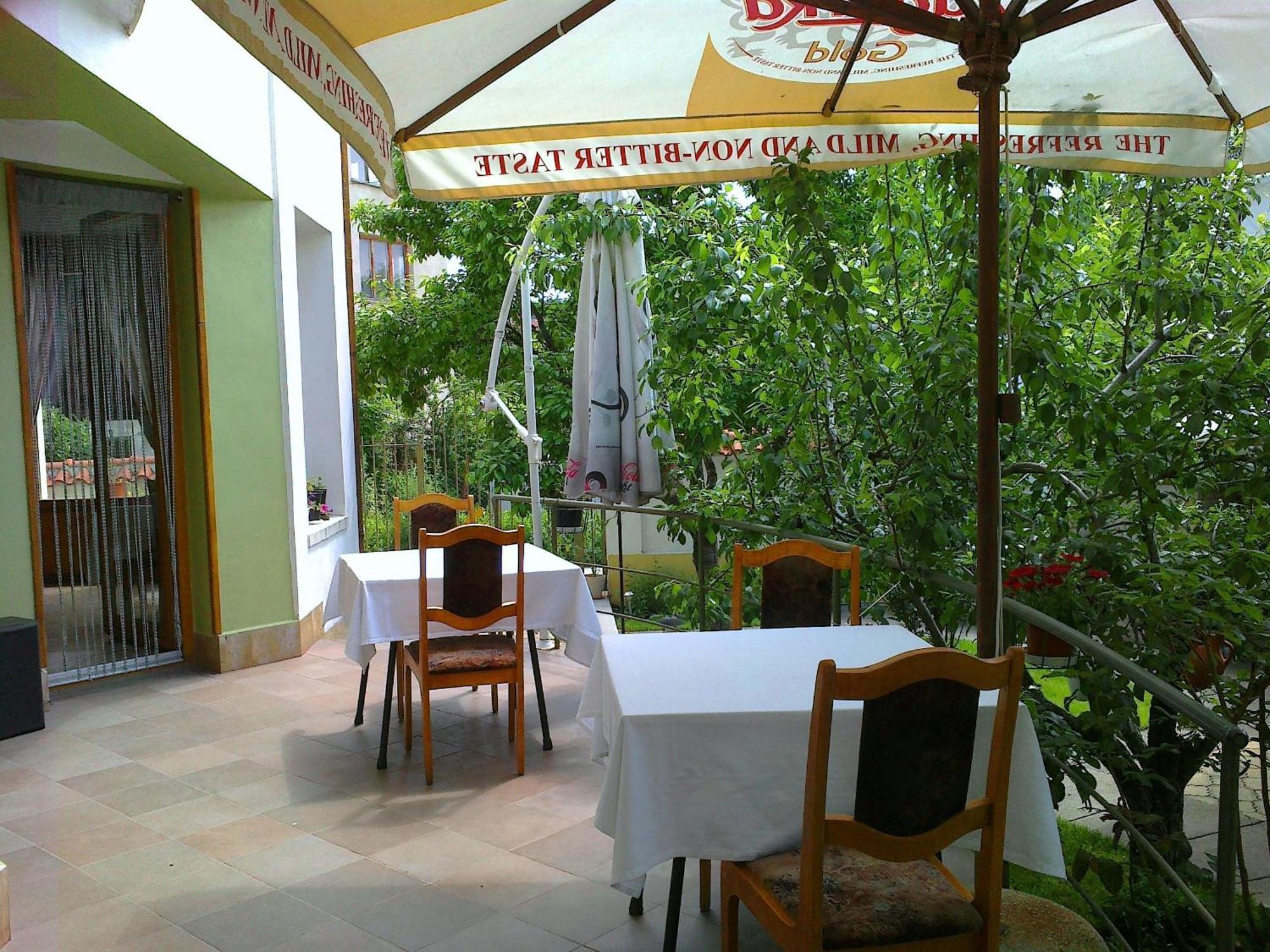 Family Hotel Sonata Samokov Exterior foto