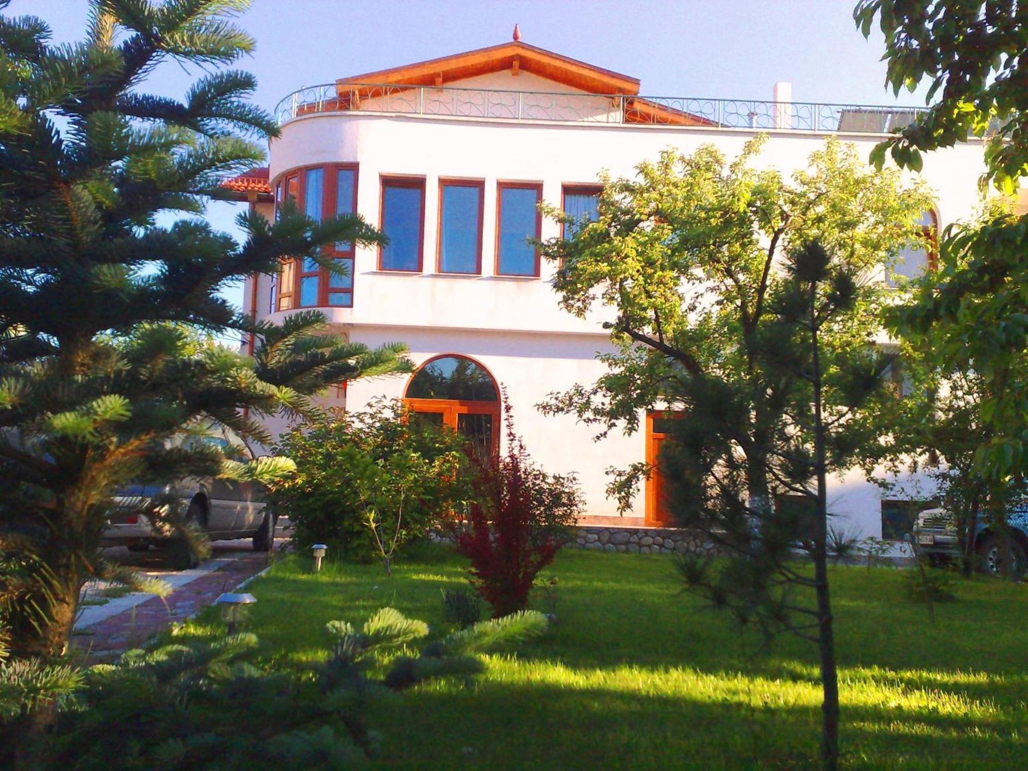 Family Hotel Sonata Samokov Exterior foto