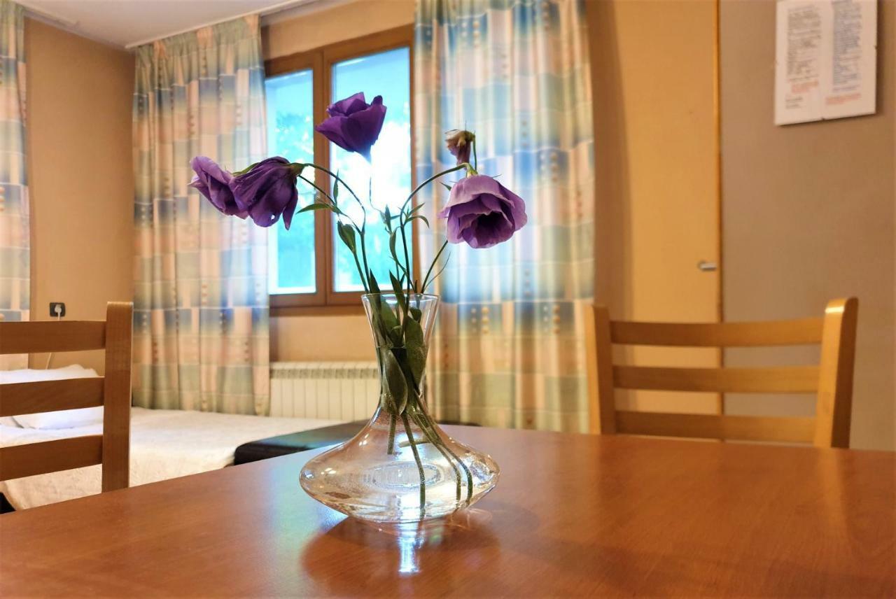 Family Hotel Sonata Samokov Exterior foto