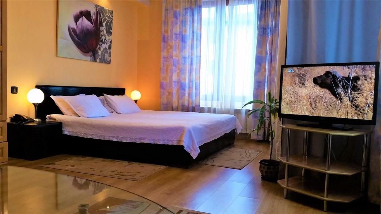 Family Hotel Sonata Samokov Exterior foto